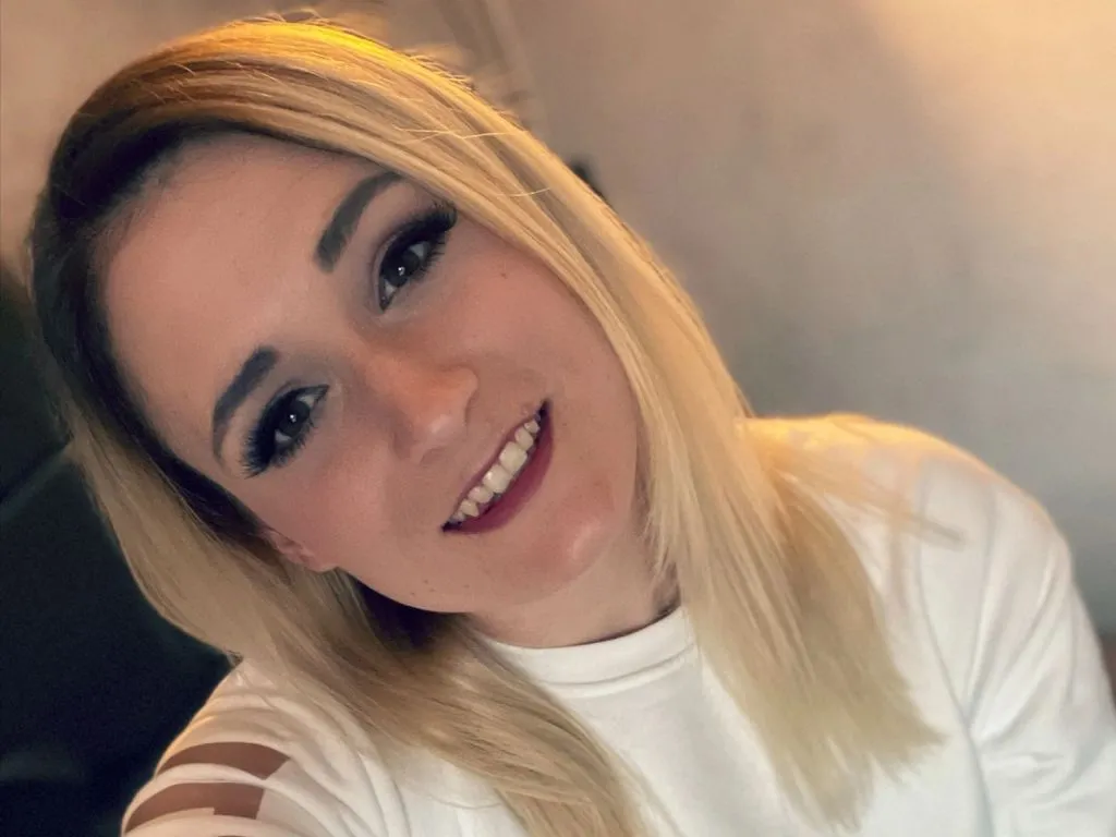 sexy foto nr. 8 von Melina-May