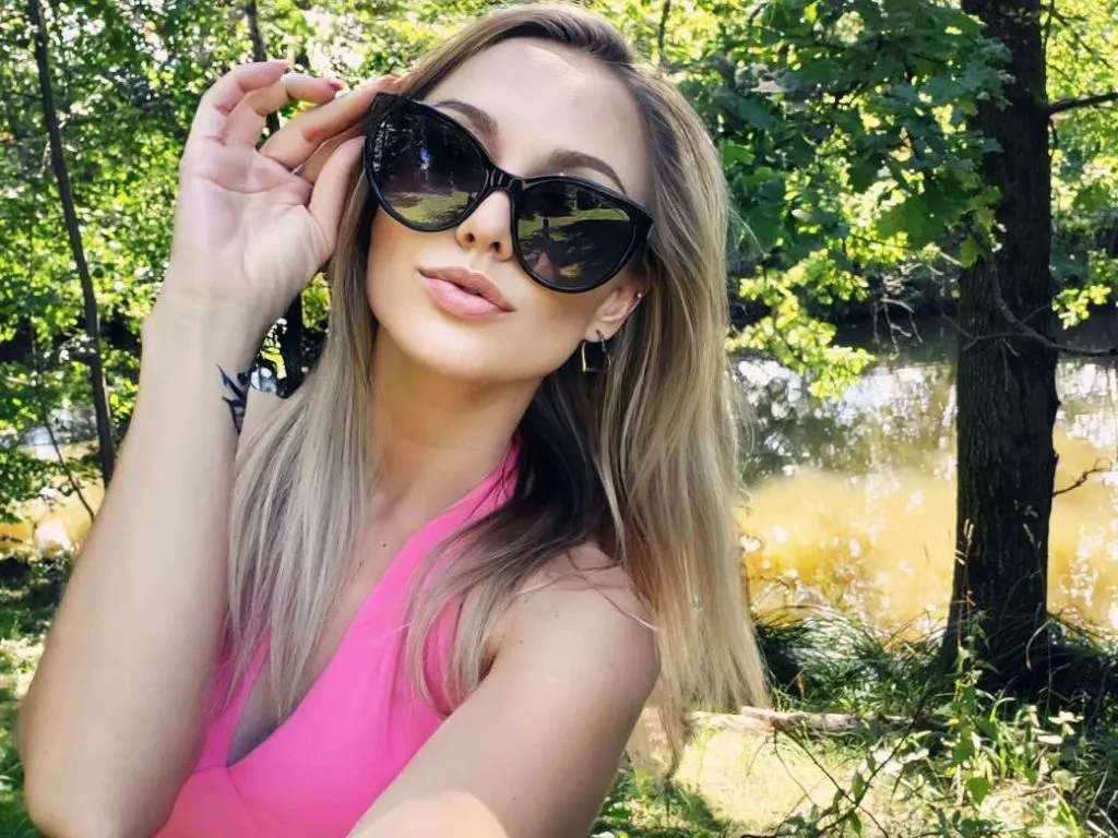 sexy foto nr. 7 von VickyFox