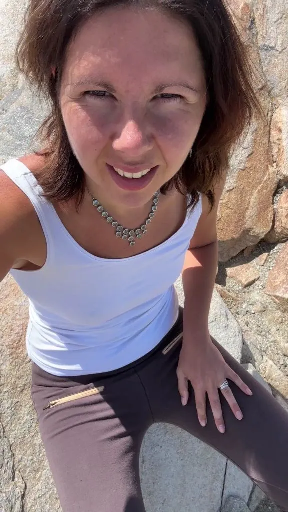 thumbnail foto nr. 3 von Vicky auf dem Gipfel