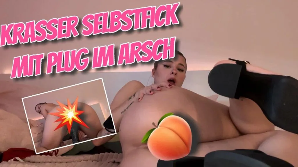 thumbnail foto nr. 10 von Krasser Selbstfick mit Plug im Arsch !