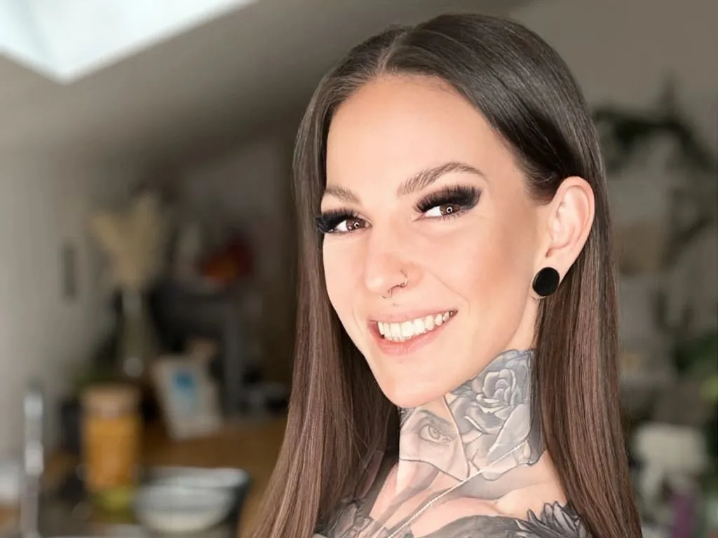 sexy foto nr. 5 von BrownieyQueen