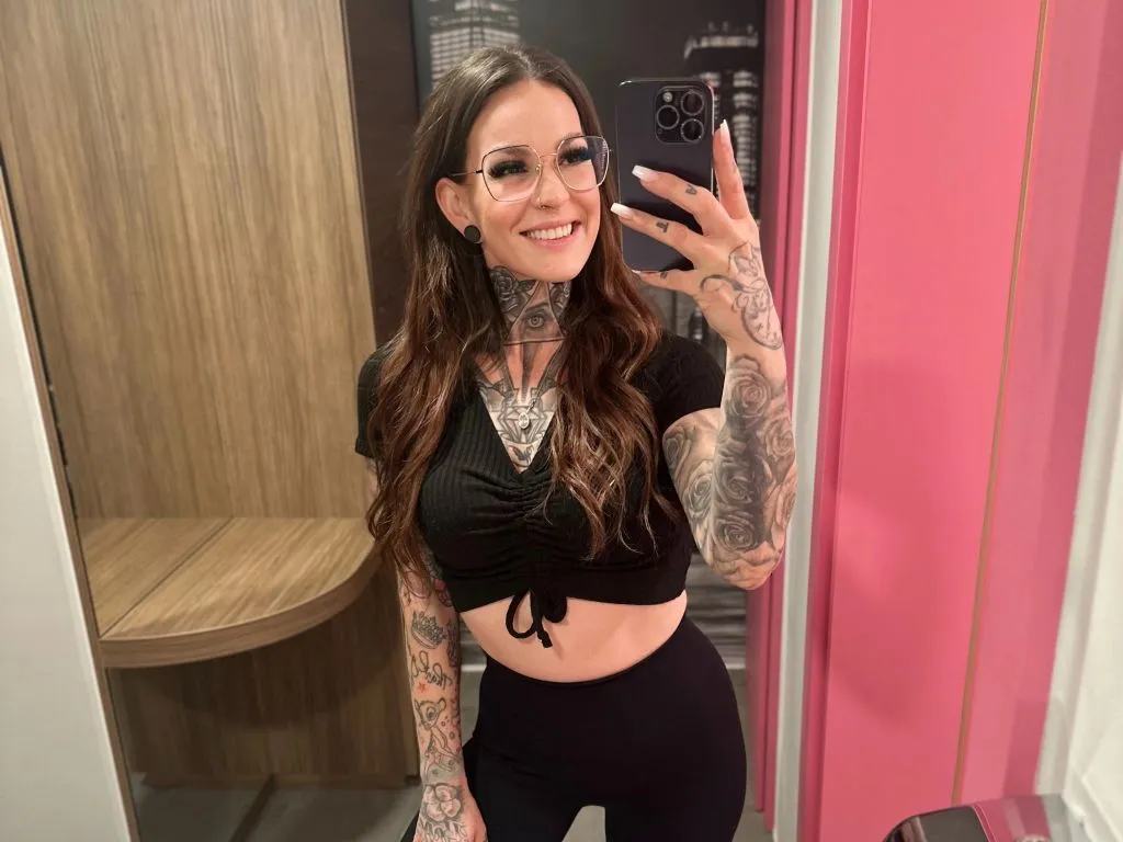 sexy foto nr. 6 von BrownieyQueen