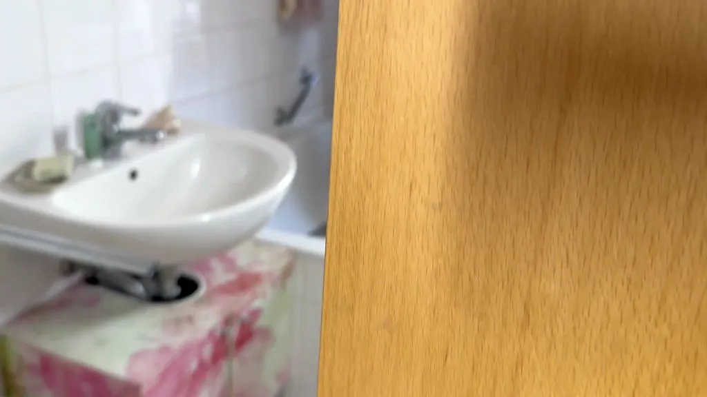 thumbnail foto nr. 3 von SCHOCK! Das hat mein Stiefbruder nicht wirklich gemacht?!