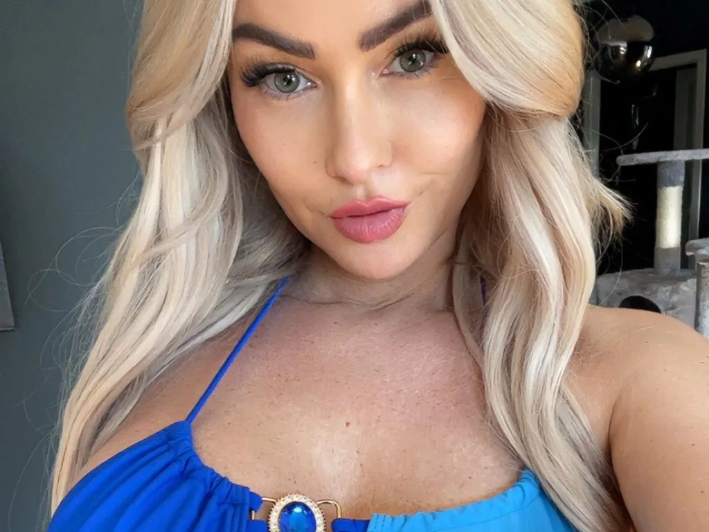 sexy foto nr. 12 von Hailey-B