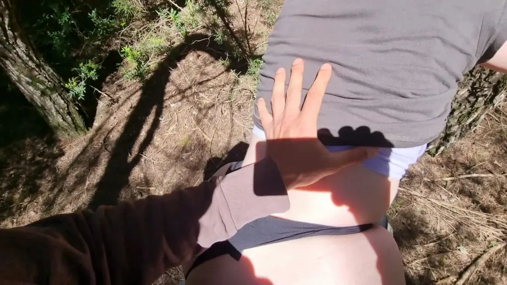 thumbnail foto nr. 9 von Naturliebhaber mitten im Naturschutzgebiet gefickt Hihi