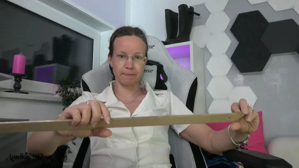 thumbnail foto nr. 1 von Ich vermesse dein bestes Stück -Rollenspiel-