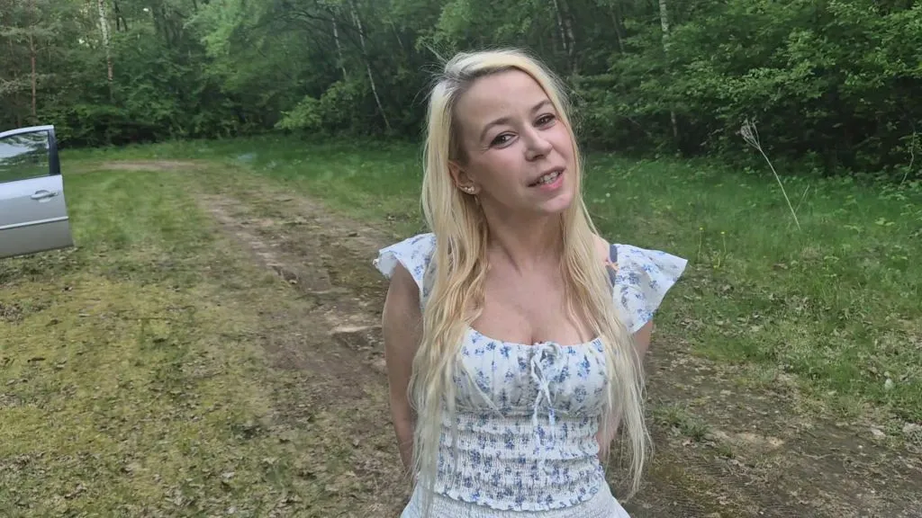 thumbnail foto nr. 2 von Outdoor goldenshower