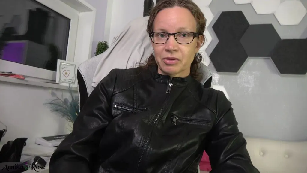 thumbnail foto nr. 3 von Heute raube ich dir deine Luft!
