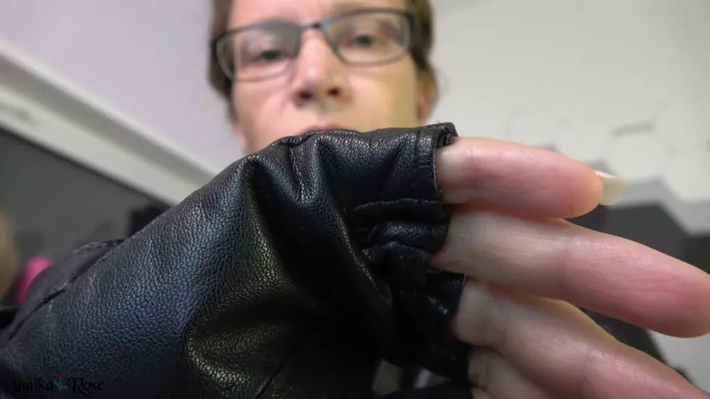 thumbnail foto nr. 9 von Heute raube ich dir deine Luft!