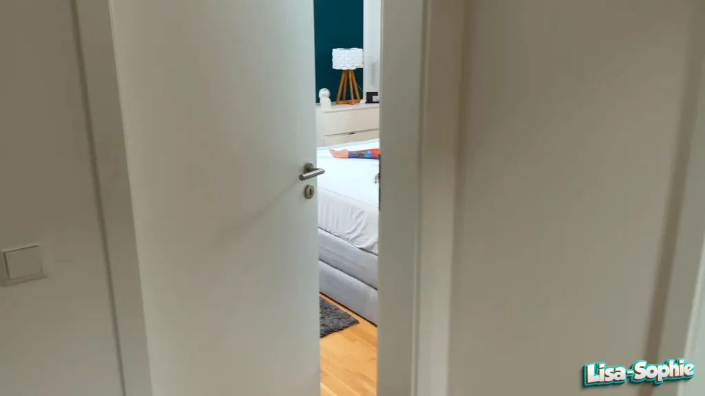 thumbnail foto nr. 1 von Frisches Fickfleisch zum Männertag - Heute hast du freie ...