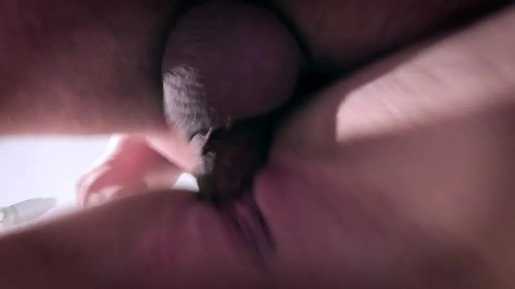 thumbnail foto nr. 4 von DEUTSCHES TEENY - Schüchtern aber Schwanzgeil OHNE KONDOM !