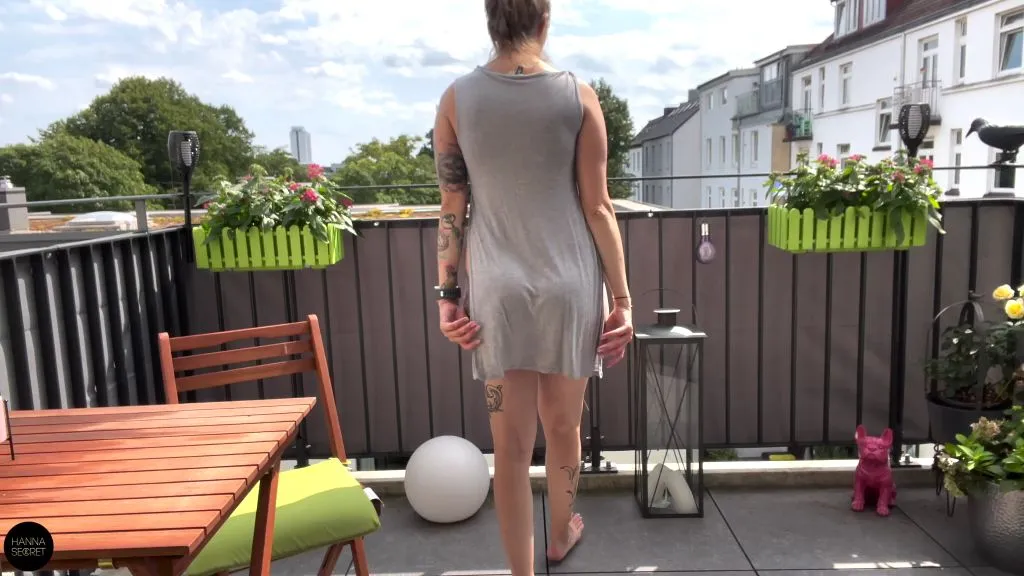thumbnail foto nr. 1 von RISKANT ! MITTEN IN HAMBURG MASTURBIERT !