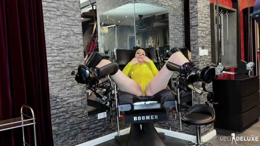 thumbnail foto nr. 3 von Dirty Sex Story: Cucki´s Eheschlampe wird zur Fremdfick Hure