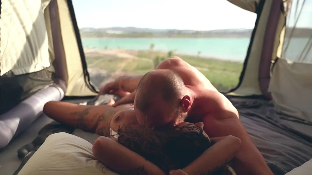 thumbnail foto nr. 3 von 🔥 DACHZELT - SEX: 2x CREAMPIE & 3x Orgasmen in der Wildnis 🏕