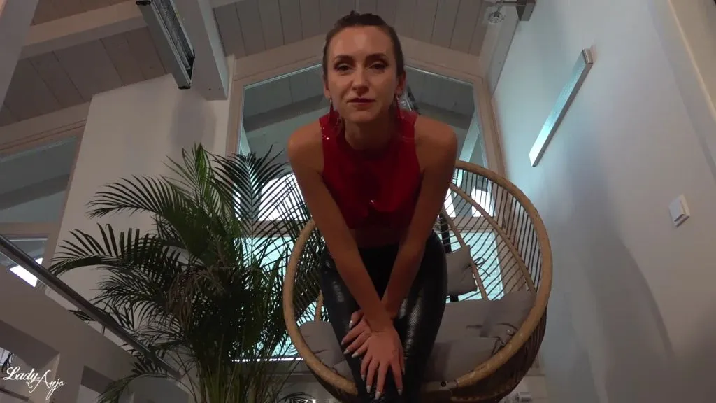 thumbnail foto nr. 4 von Dominakuss - die wahre Liebe für Loser