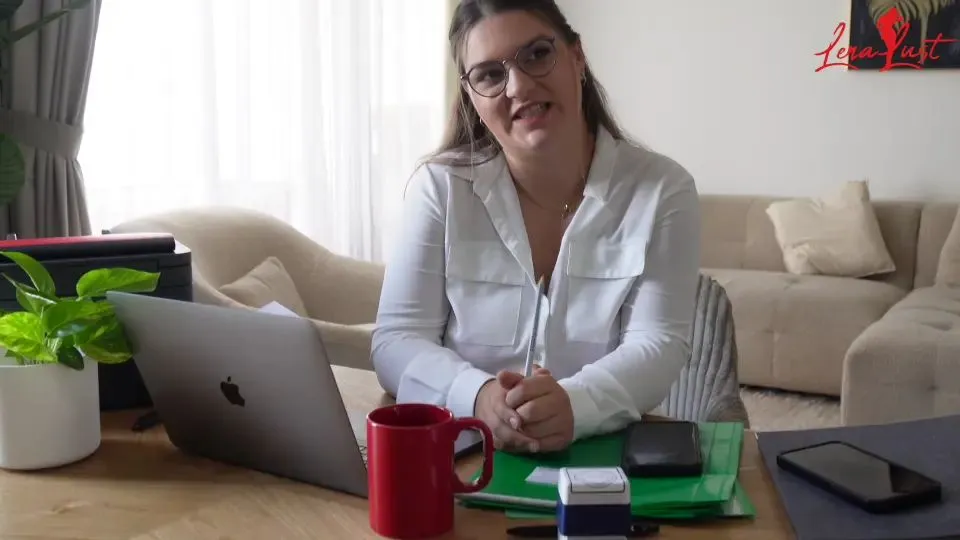 thumbnail foto nr. 3 von Spontane Hilfe im Büro – und ein heißer Dank