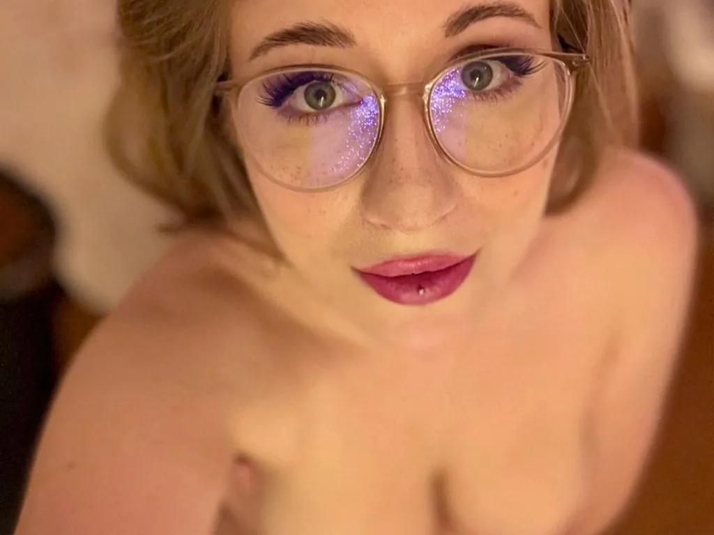sexy foto nr. 2 von MikaNox