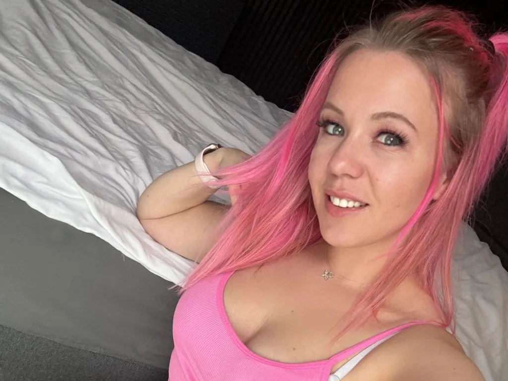 sexy foto nr. 9 von MayaMaibach