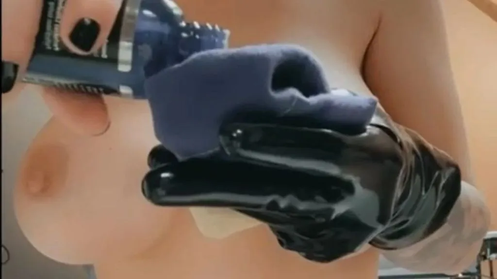 Darfs ein bisschen Latex sein?