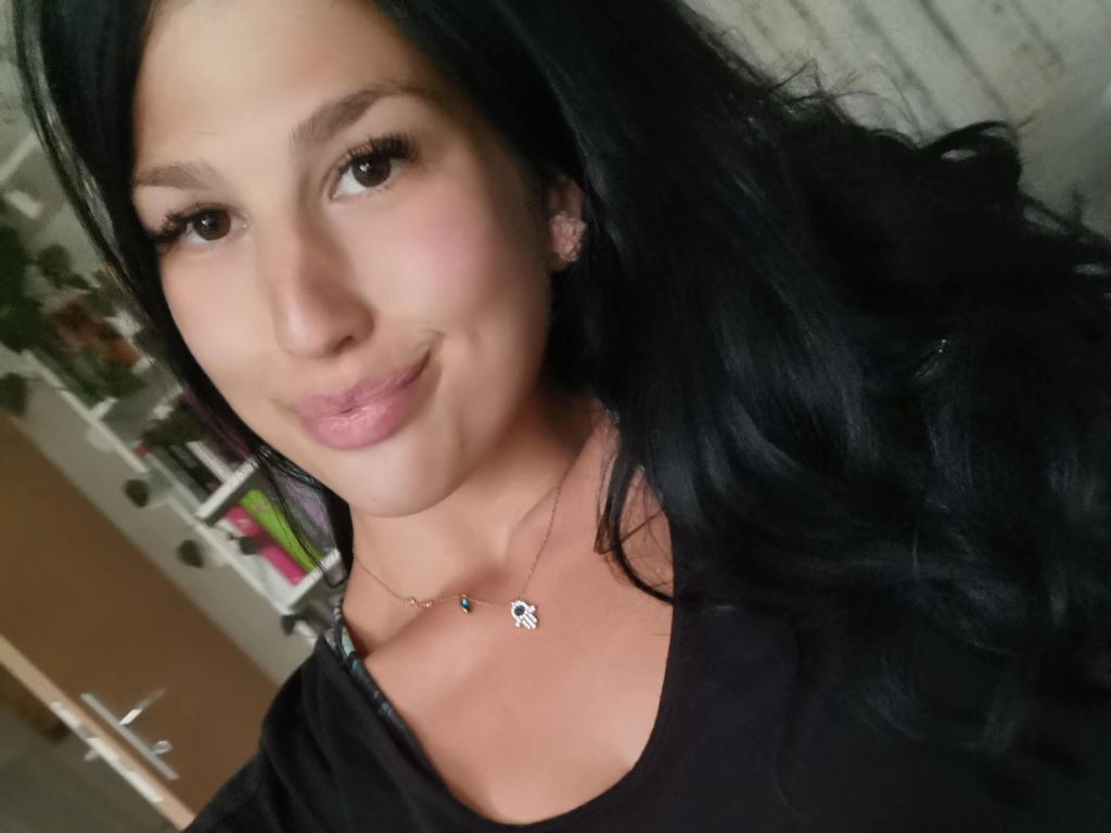 sexy foto nr. 2 von KiraKane