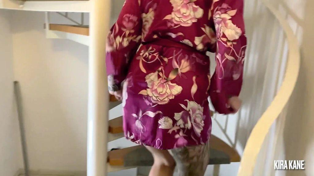 sexy foto nr. 3 von SOS - Handwerker benutzt mich skrupellos!