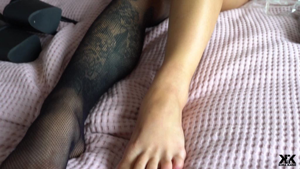 sexy foto nr. 8 von High Heels, Nylons und blanke Füße - Ich zeige dir meine ...
