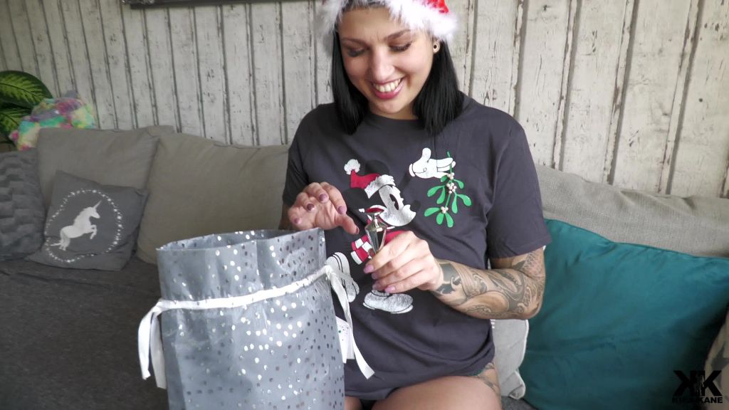 sexy foto nr. 3 von Arschgeile Weihnachten - meine anale Entjungferung TEIL 1