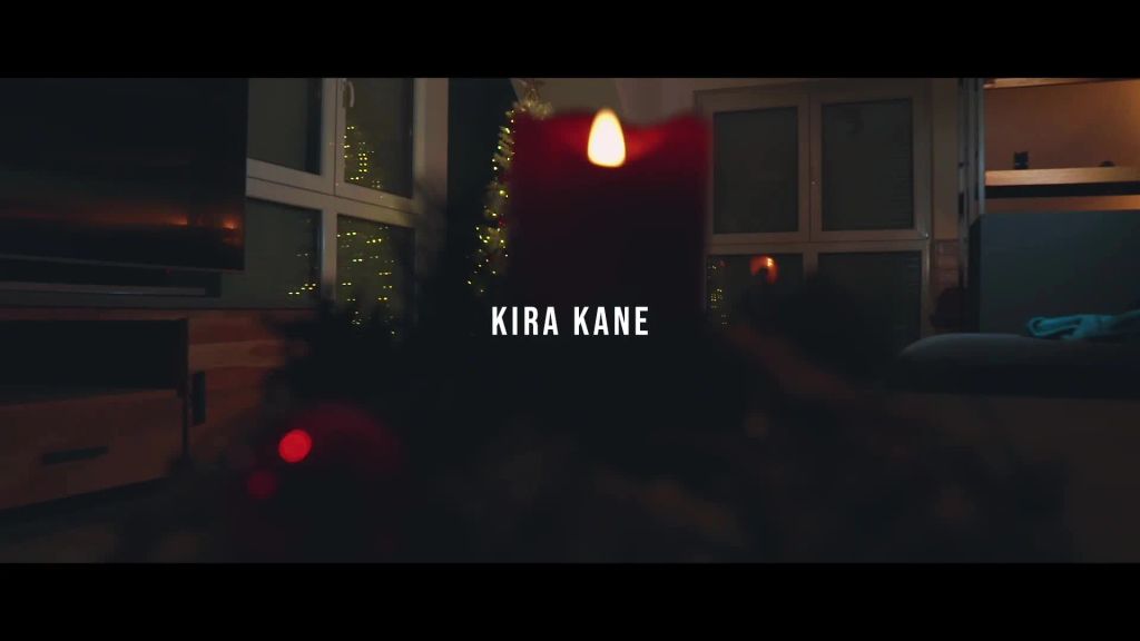 sexy foto nr. 1 von Kira Kane - Christmas is Cuming