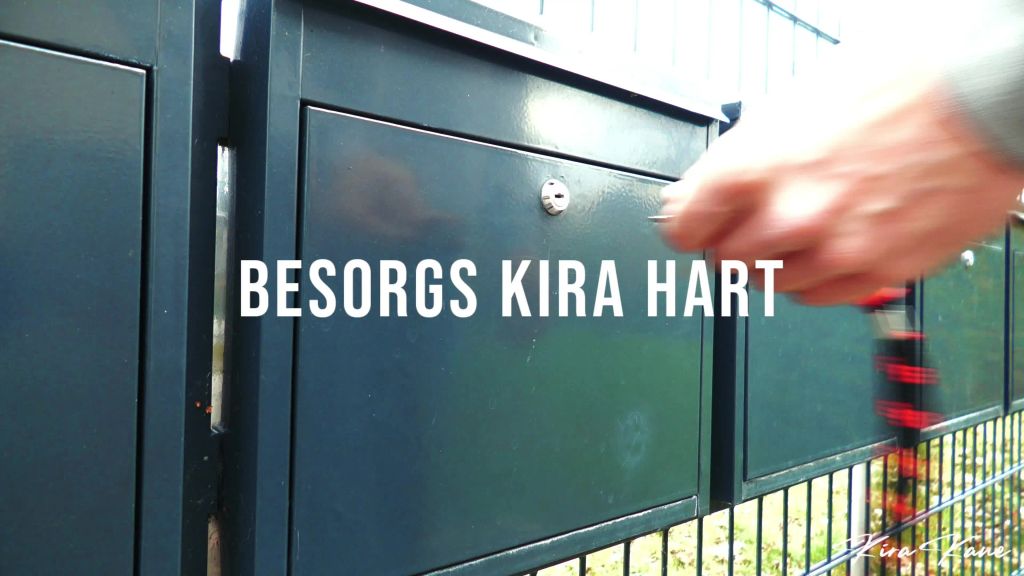 sexy foto nr. 1 von Besorgs Kira hart !