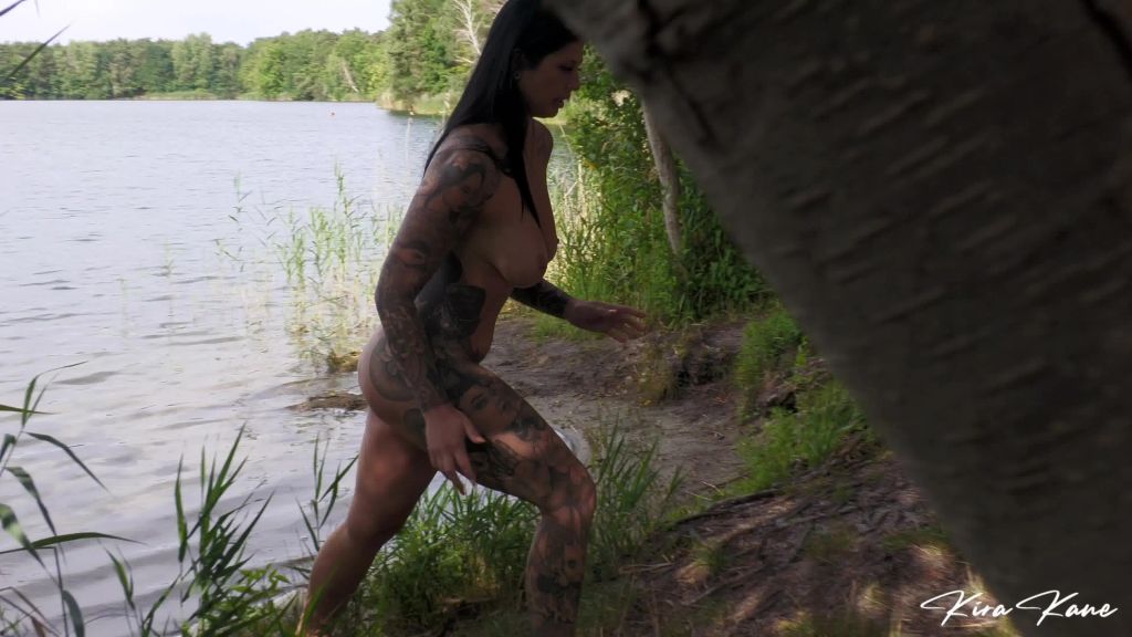 sexy foto nr. 5 von Vom perversen Spanner beobachtet!