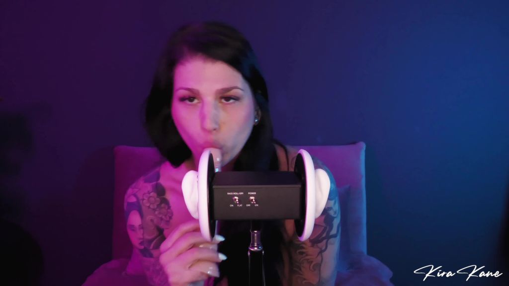 sexy foto nr. 6 von Dirty Talk Extreme and Wild Sucking Sounds - ASMR