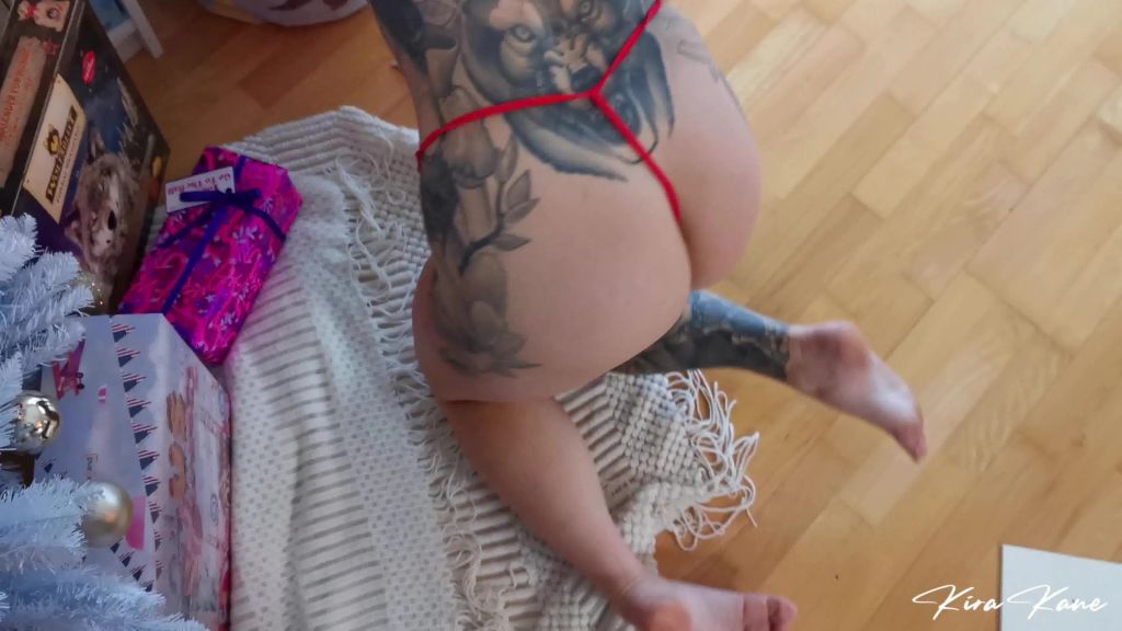 sexy foto nr. 7 von Creampie unterm Weihnachtsbaum