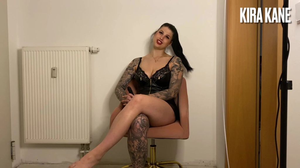 sexy foto nr. 3 von Strapon Erziehung – Ich reite dich ein!