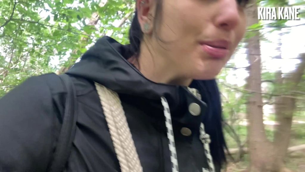 sexy foto nr. 4 von Public im Wald!