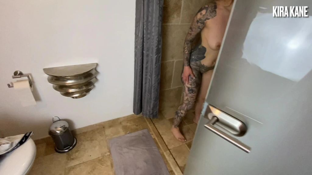 sexy foto nr. 7 von Natursektdusche im Hotel!