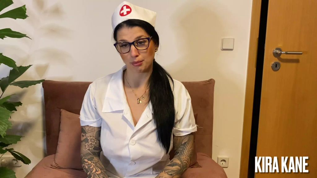 sexy foto nr. 3 von Schwester Kane im Einsatz - Stangenfieber ade!