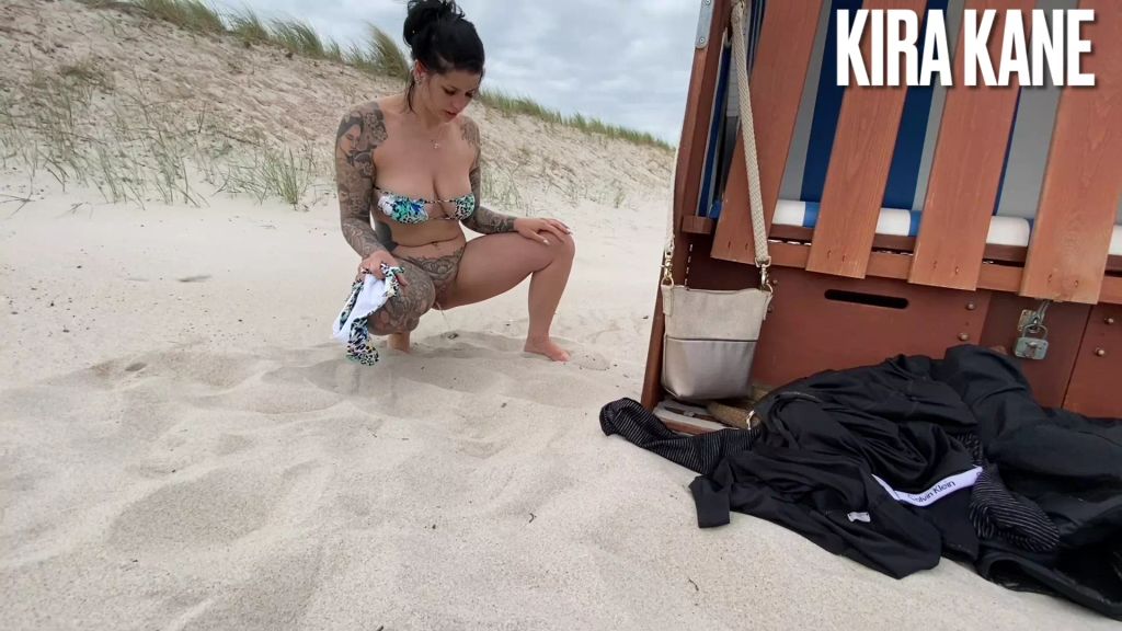 sexy foto nr. 4 von Indoor - Outdoor - Piss - Compilation