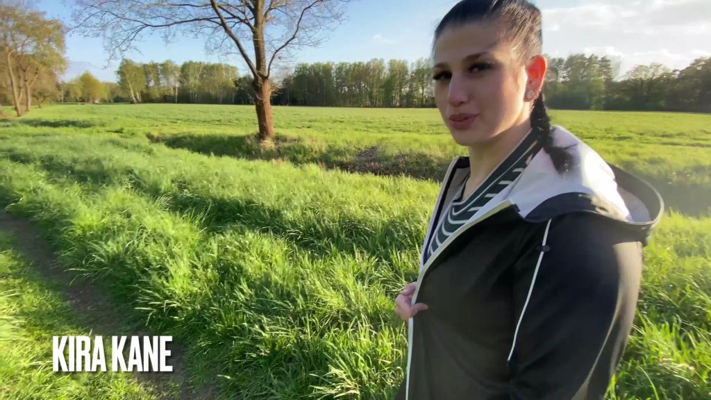 sexy foto nr. 1 von TRAUST DU DICH?! Jetzt wird endlich wieder draußen gefickt!