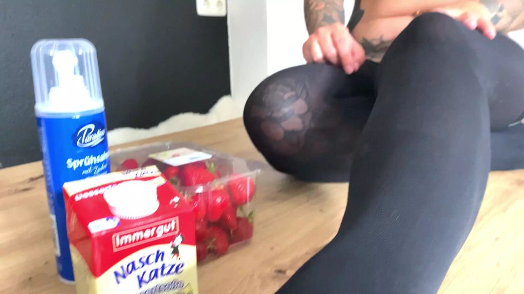 sexy foto nr. 2 von Saftige Sahne & weiße Soße für meinen geilen Fickarsch!