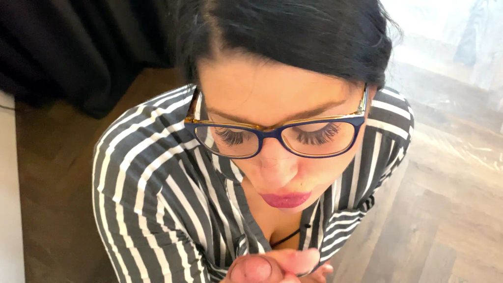 sexy foto nr. 5 von Azubi Jungschwanz wird heftig abgemolken