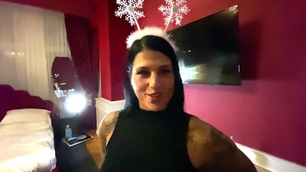 sexy foto nr. 1 von Die Weihnachtsfeierschlampe - Teil 2