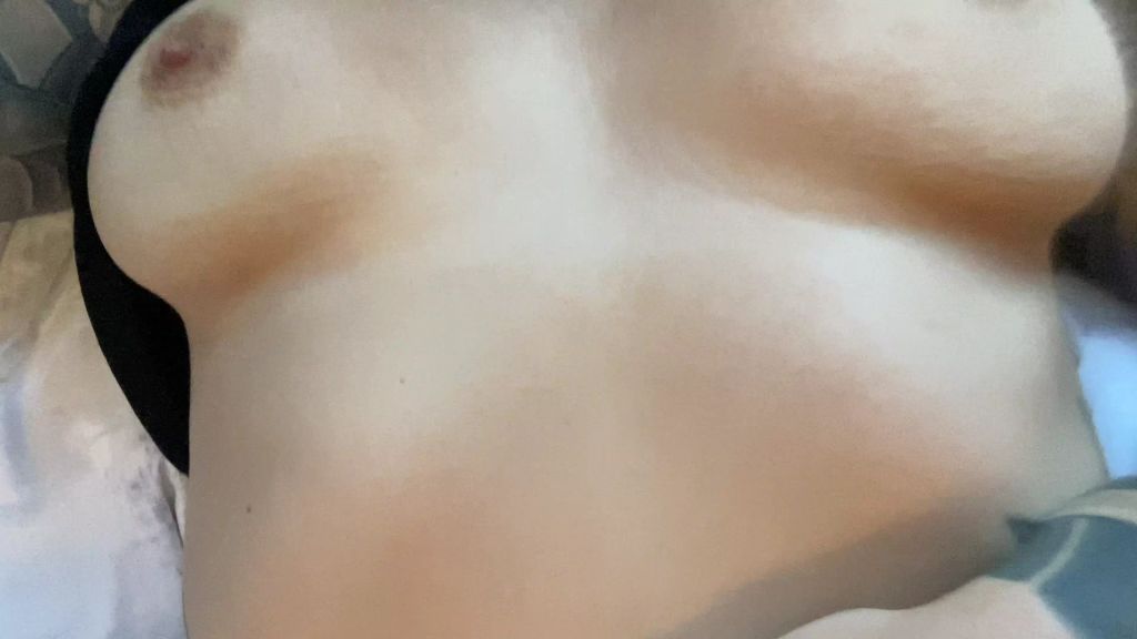 sexy foto nr. 6 von Wake up with Kira! DirtyTalk für die prallste Morgenlatte!