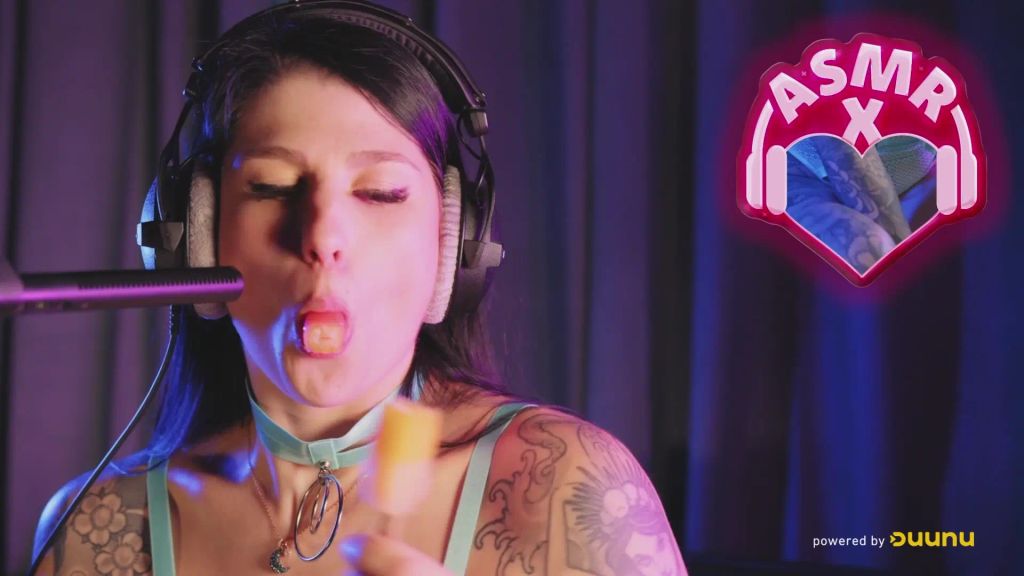 sexy foto nr. 1 von ASMR-X – Candy-Special