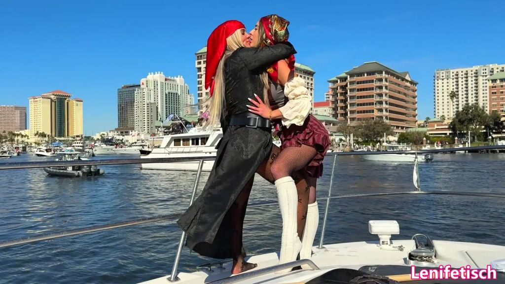 sexy foto nr. 3 von LENI GOES WILD! WAS FÜR EIN VERFICKTER TAG AUF DER YACHT!
