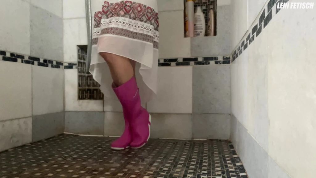 sexy foto nr. 2 von I LOVE MY GUMMISTIEFEL