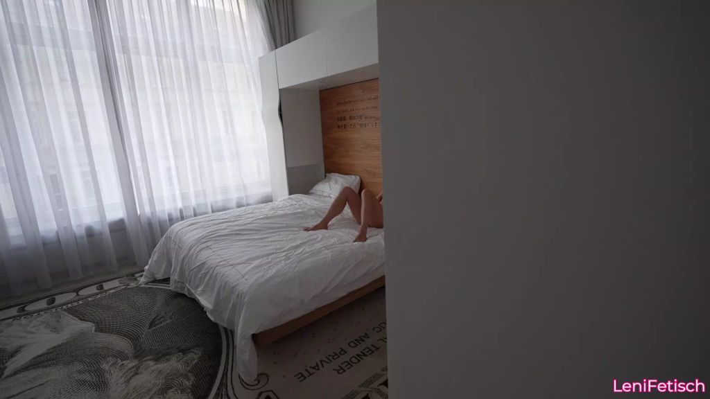 sexy foto nr. 1 von OMG Stiefbruder Fickt Mich Nicht wegen einer Kiste Bier!