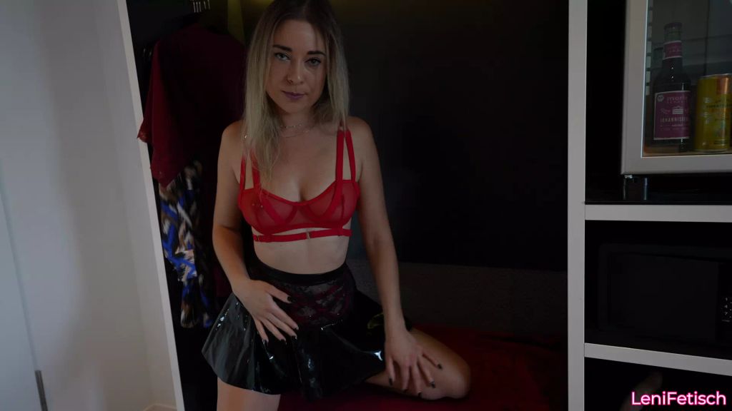 sexy foto nr. 2 von WICHSANLEITUNG FÜR MEIN ERFOLGREICHEN GESCHÄFTSMANN!
