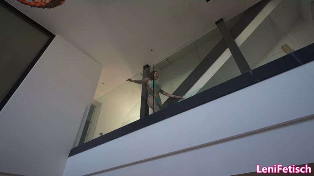 sexy foto nr. 2 von BIKINI GIRLFRIEND EXPERIENCE! MIT LENI ON TOUR! VILLA STRIP!