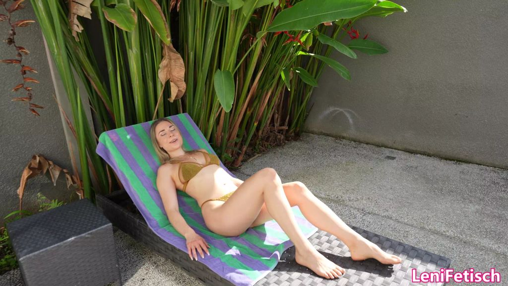 sexy foto nr. 2 von BIKINI GIRLFRIEND EXPERIENCE! I DID IT AGAIN! YOUR LENI!