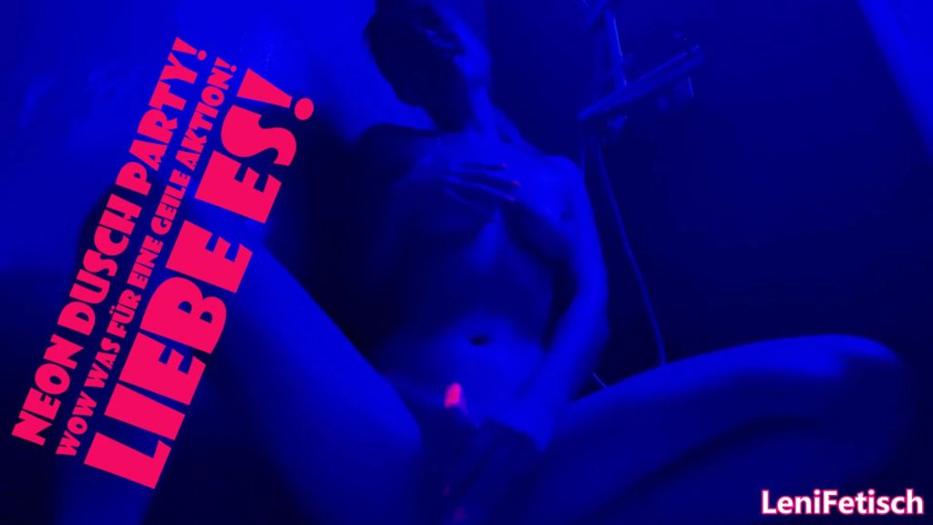 sexy foto nr. 9 von NEON DUSCH PARTY! WOW WAS FÜR EINE GEILE AKTION! LIEBE ES!